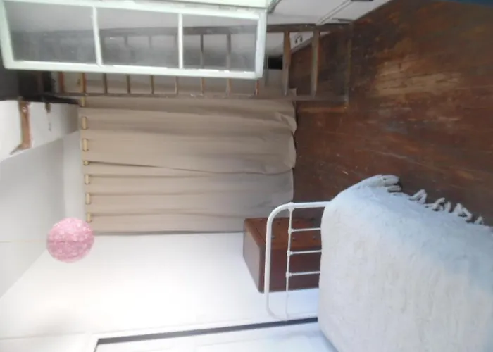 Lejlighed Place De La Mairie A